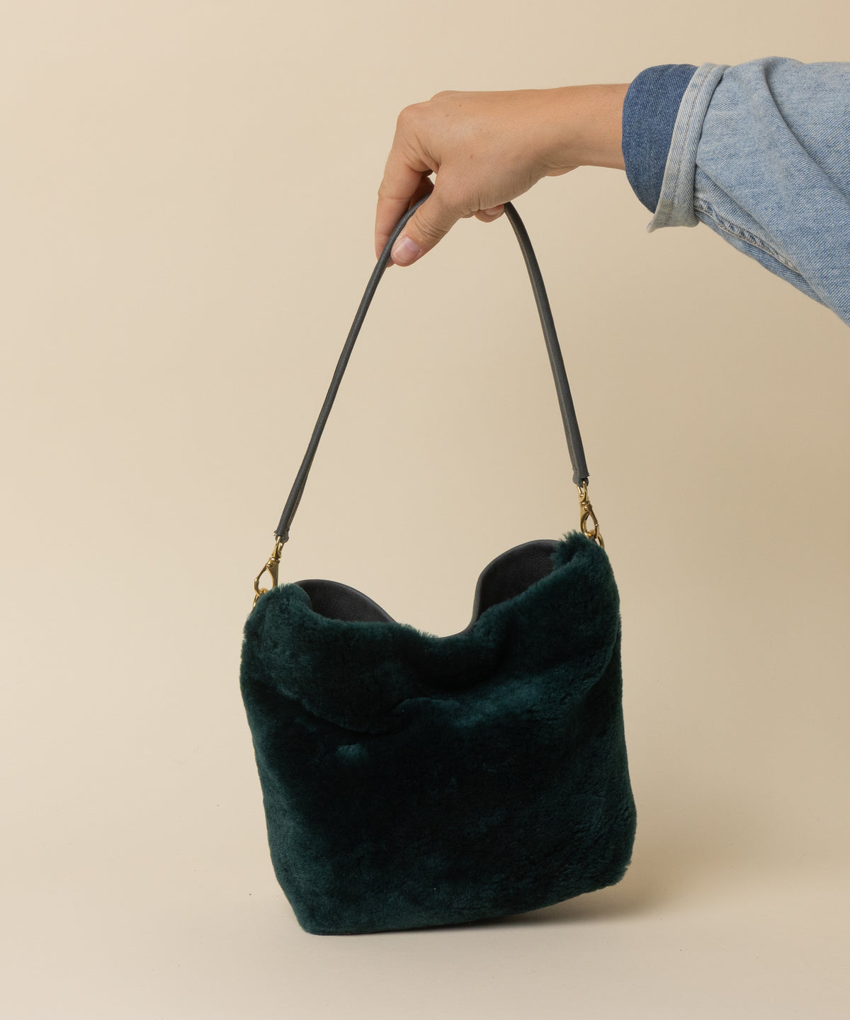 Pine Shearling Party Bucket