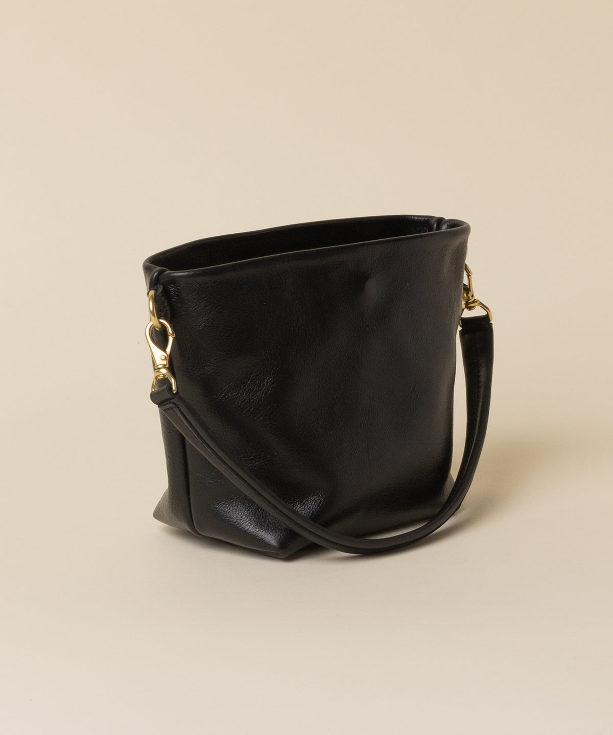 Black Premium Little Sister Bucket