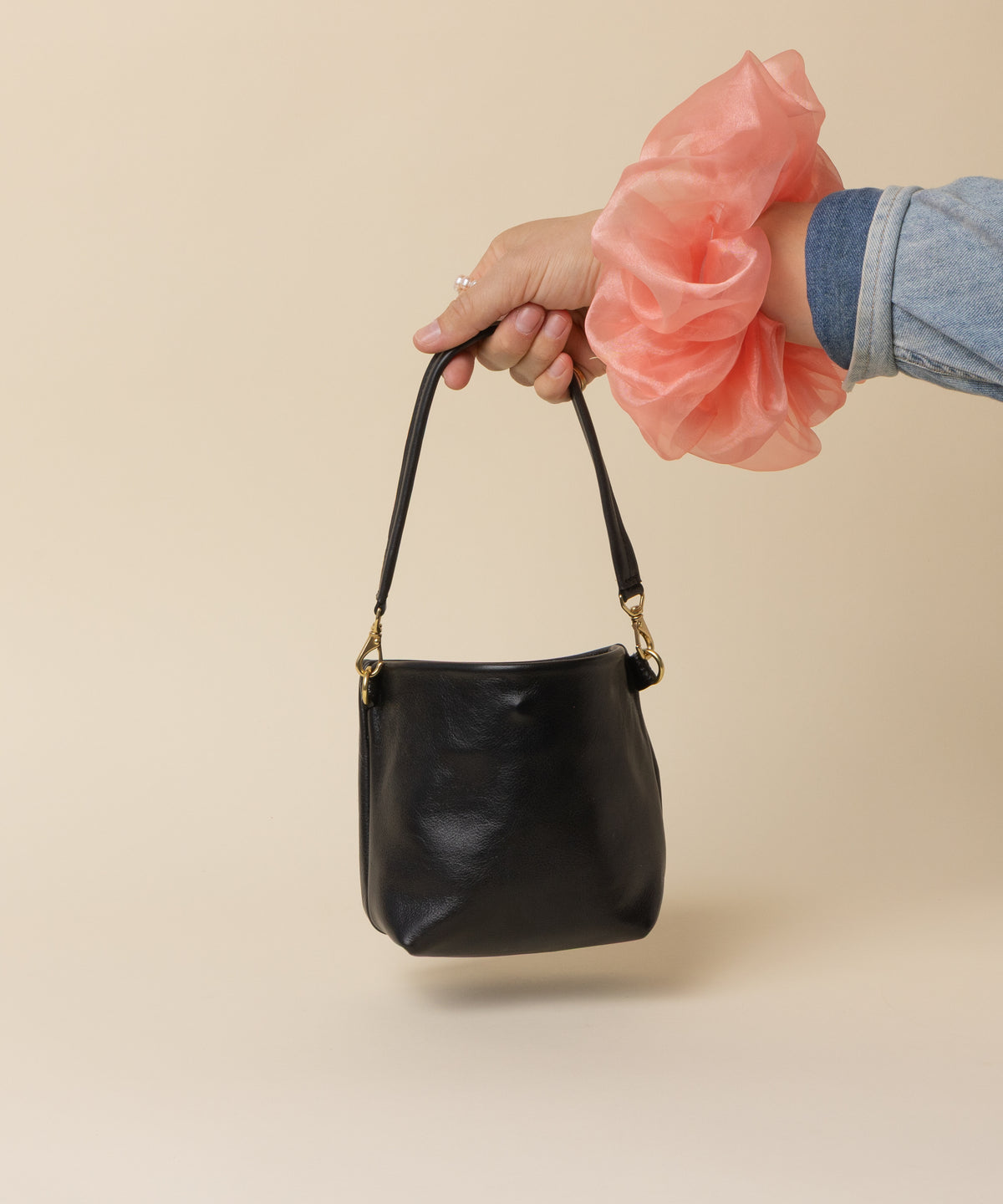 Black Premium Little Sister Bucket