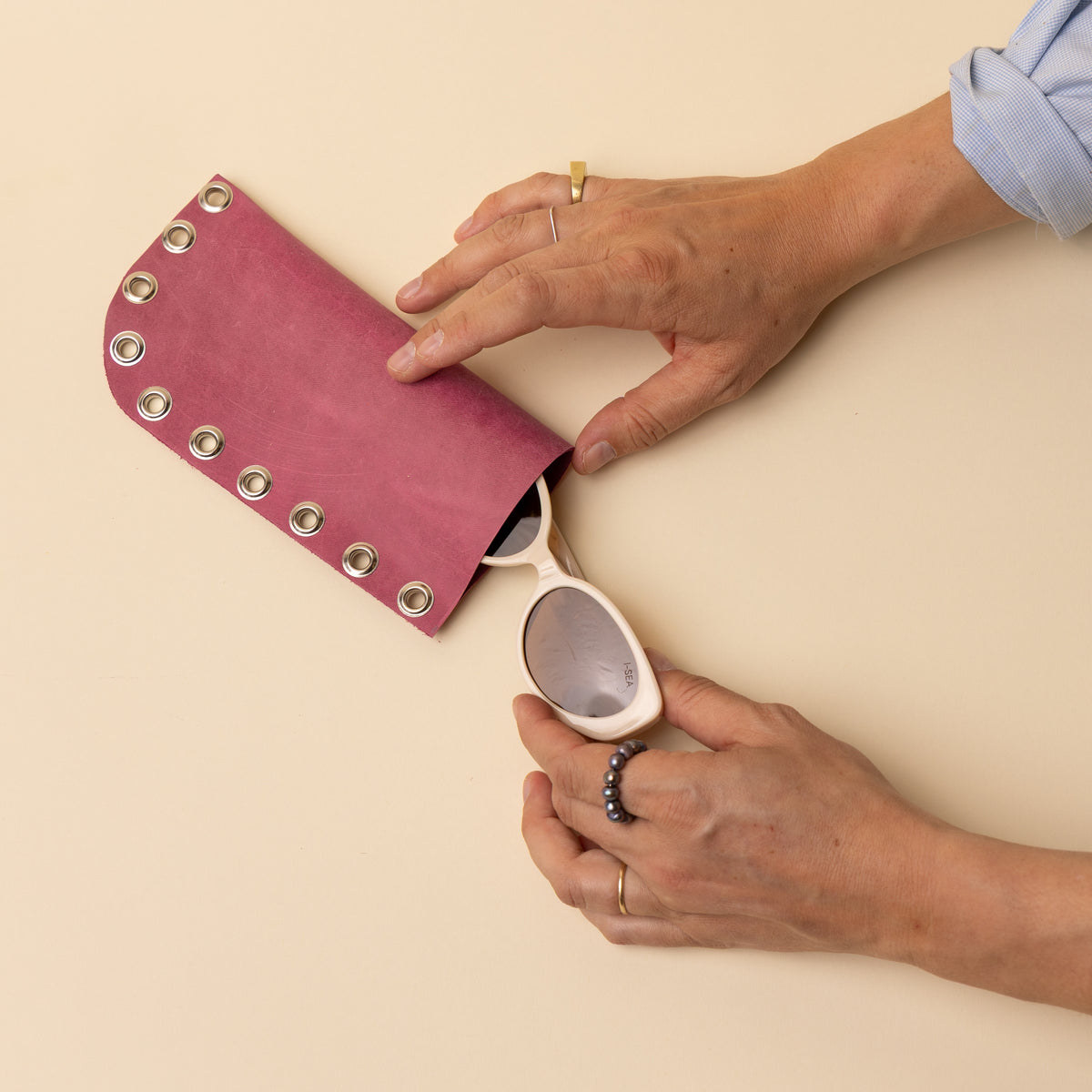 MULBERRY/SILVER SLEEVE
