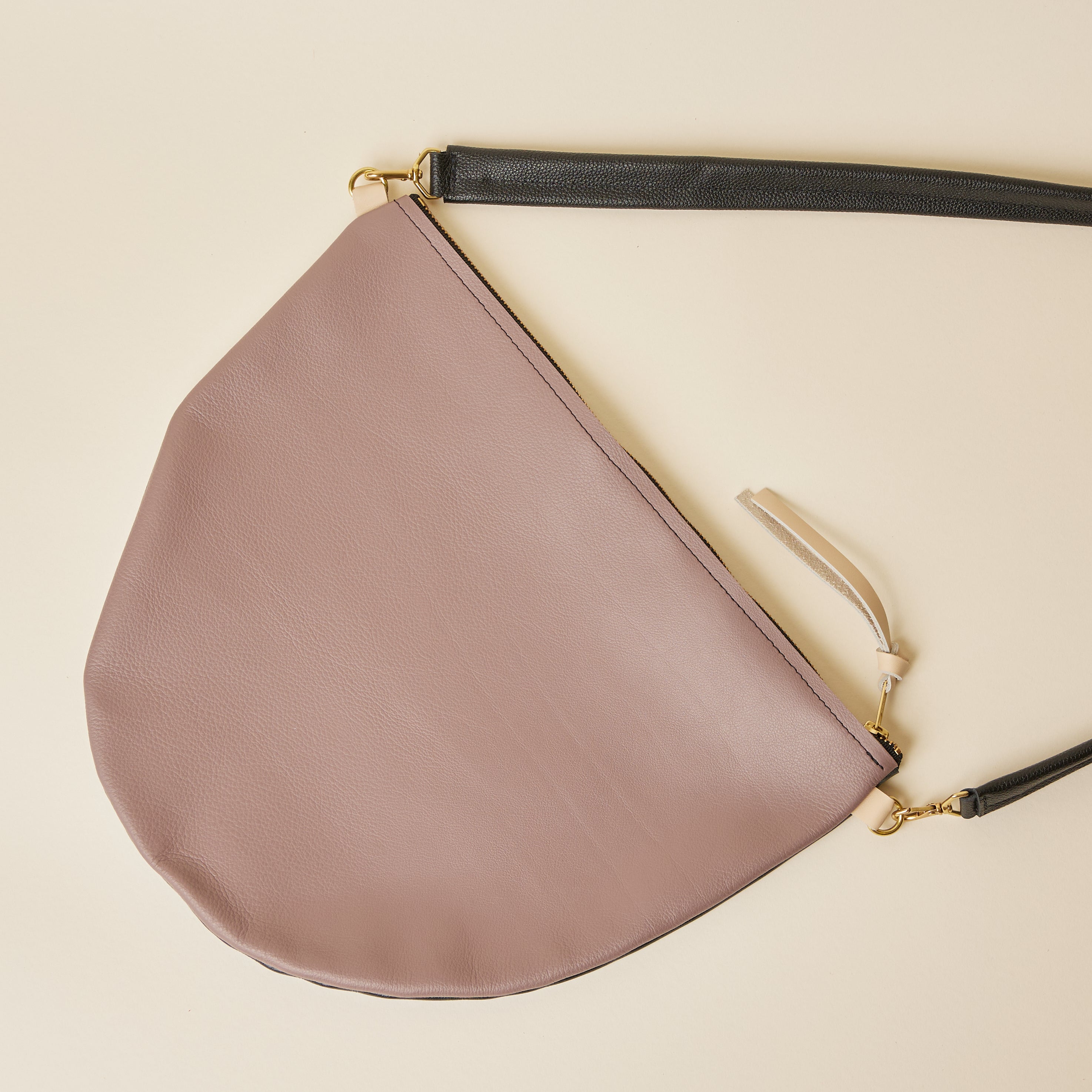 Mauve/Black Forest Scoop Crossbody