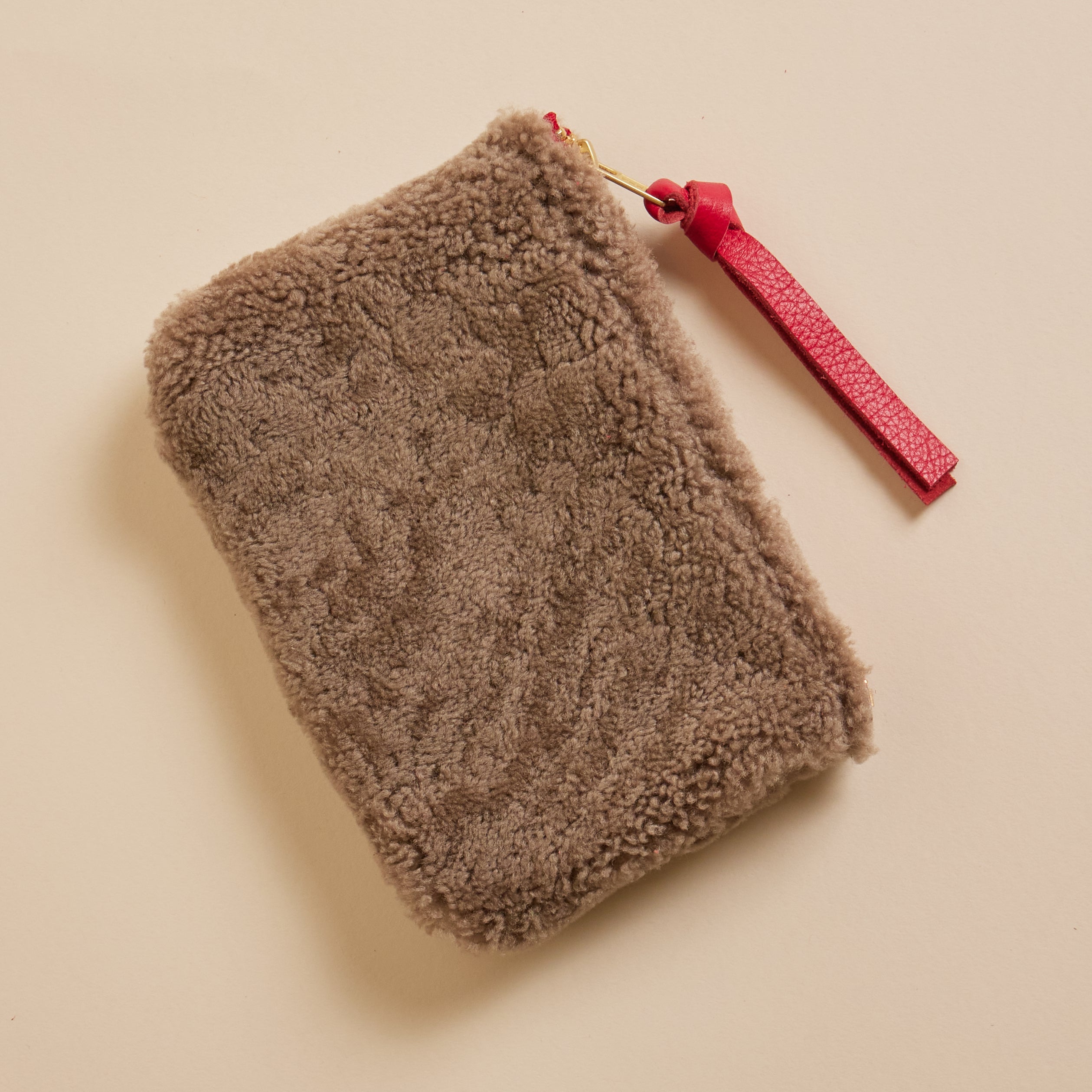 Mushroom Lambswool Essential Pouch