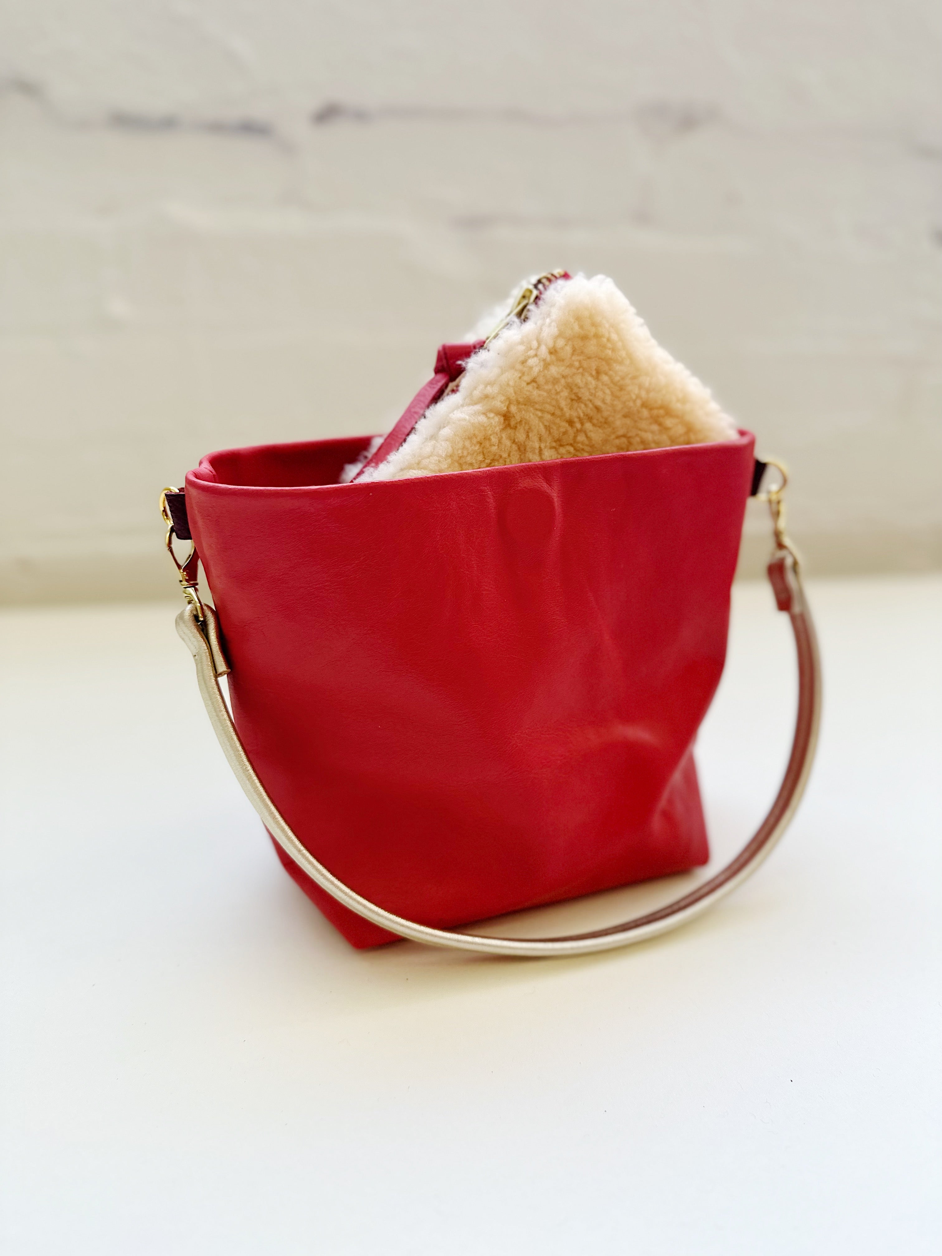 Peach Lambswool Essential Pouch