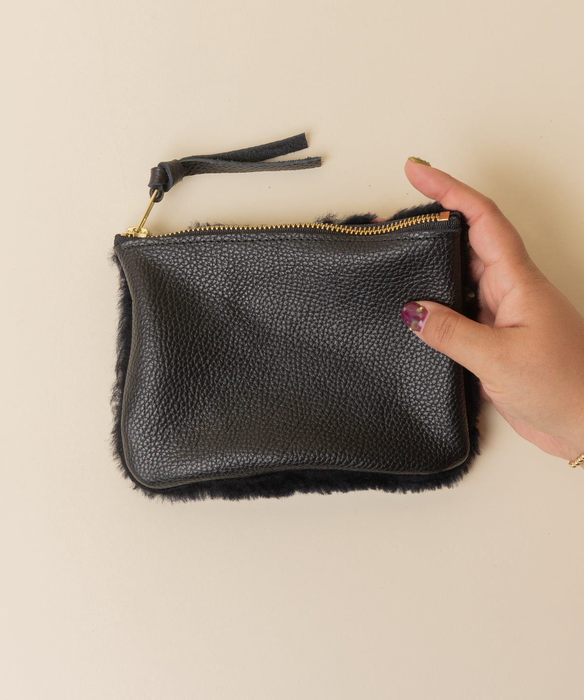 Black/Midnight Navy Lambswool Essential Pouch