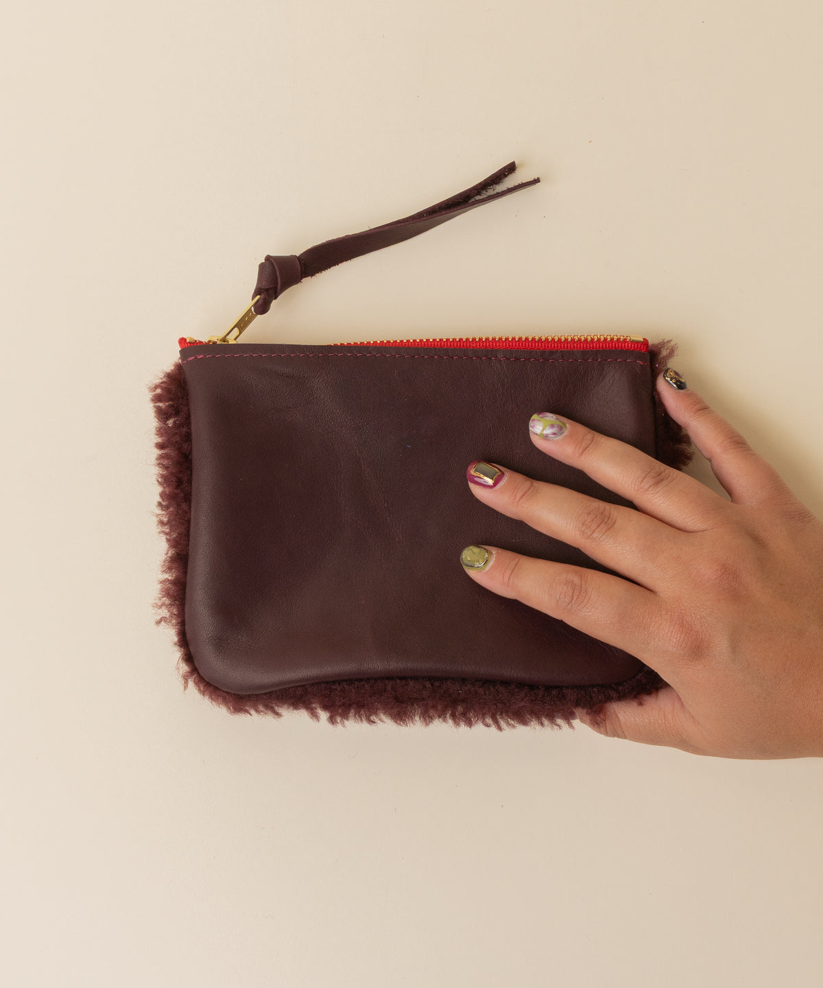 Maroon/Maroon Lambswool Essential Pouch