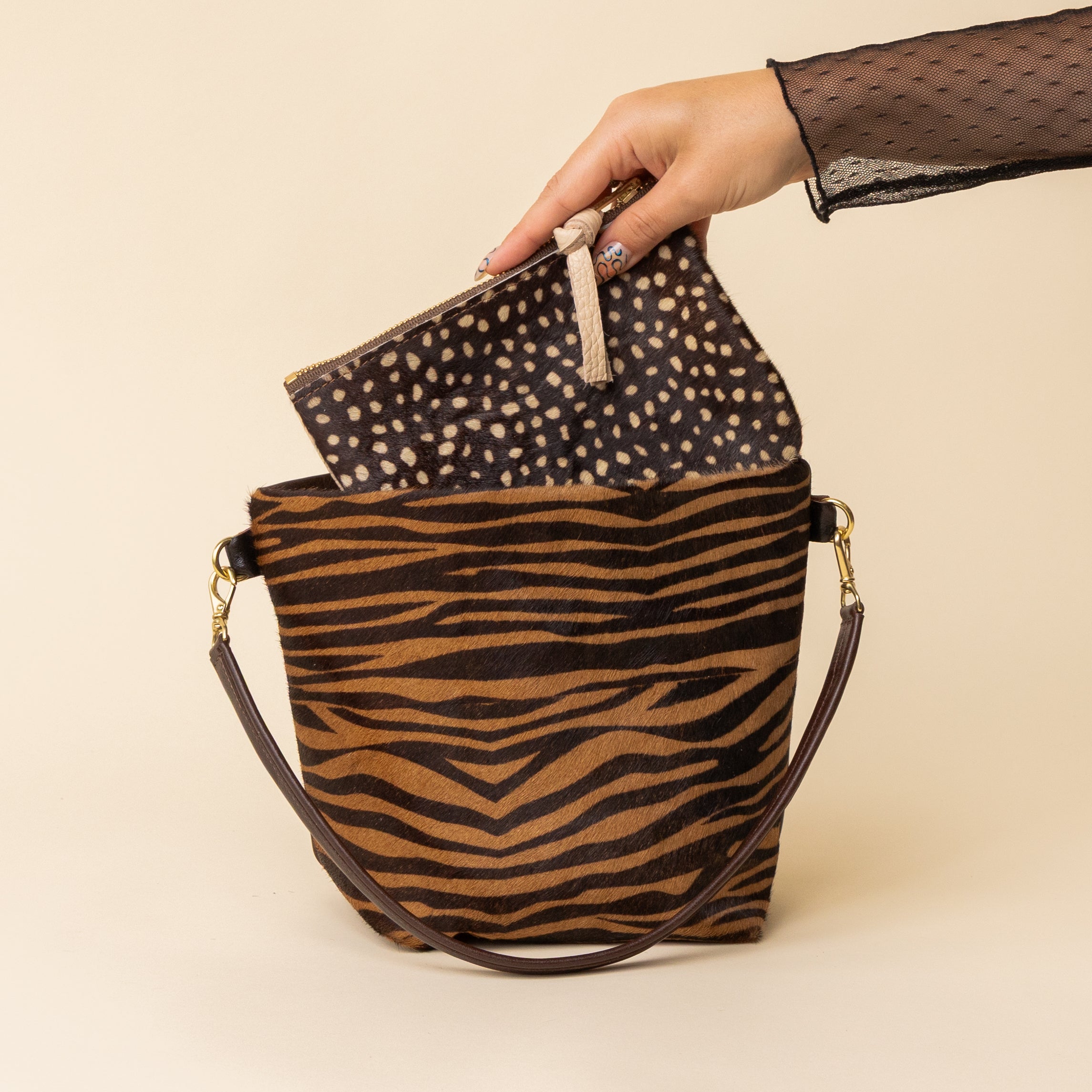 Okapi/Hickory Party Animal Bucket