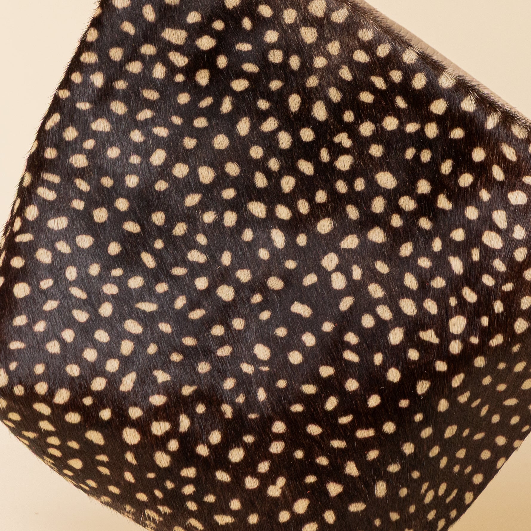Brown Speckle/Ivory Pebble Grain Party Animal Bucket