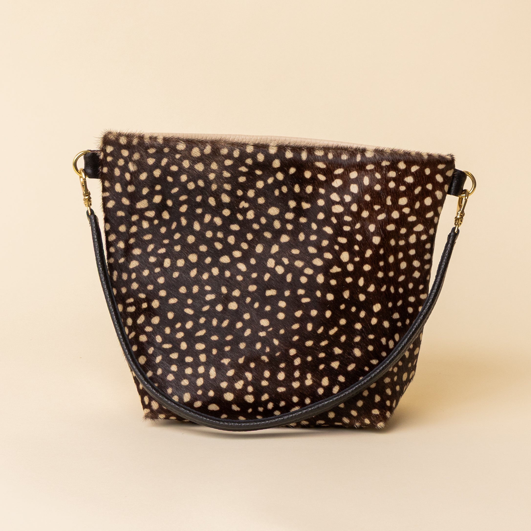 Brown Speckle/Ivory Pebble Grain Party Animal Bucket