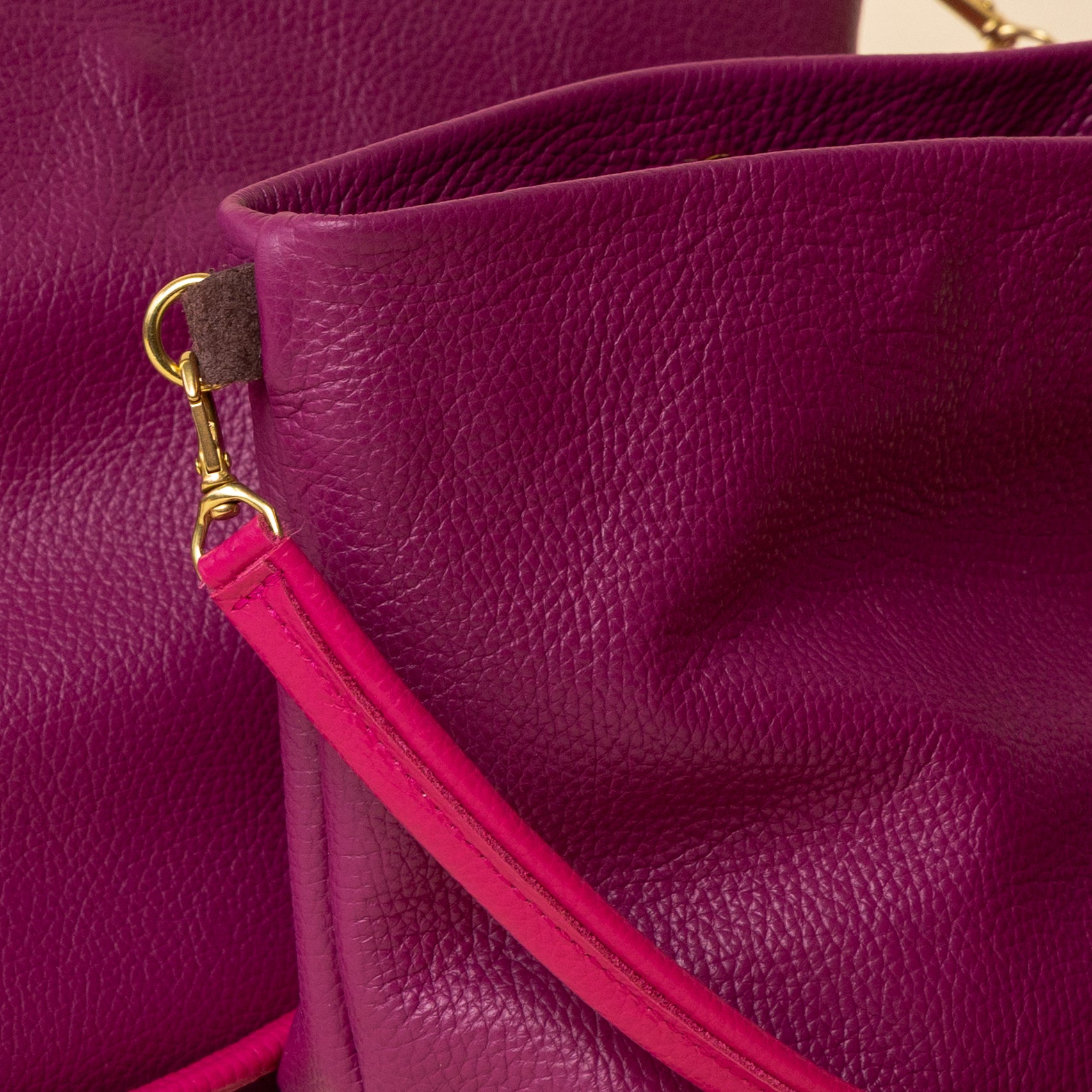 Magenta Party Bucket