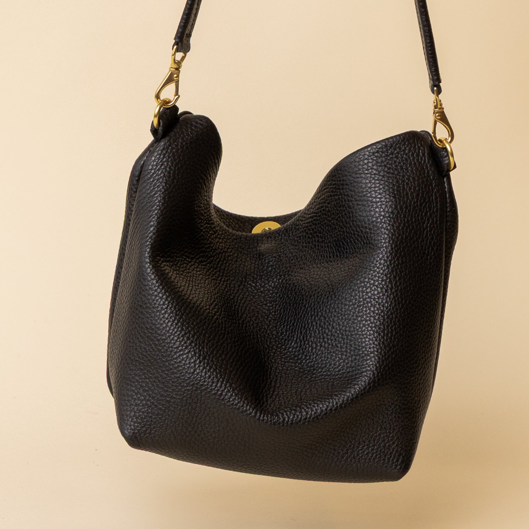 Black Pebble Grain Party Bucket