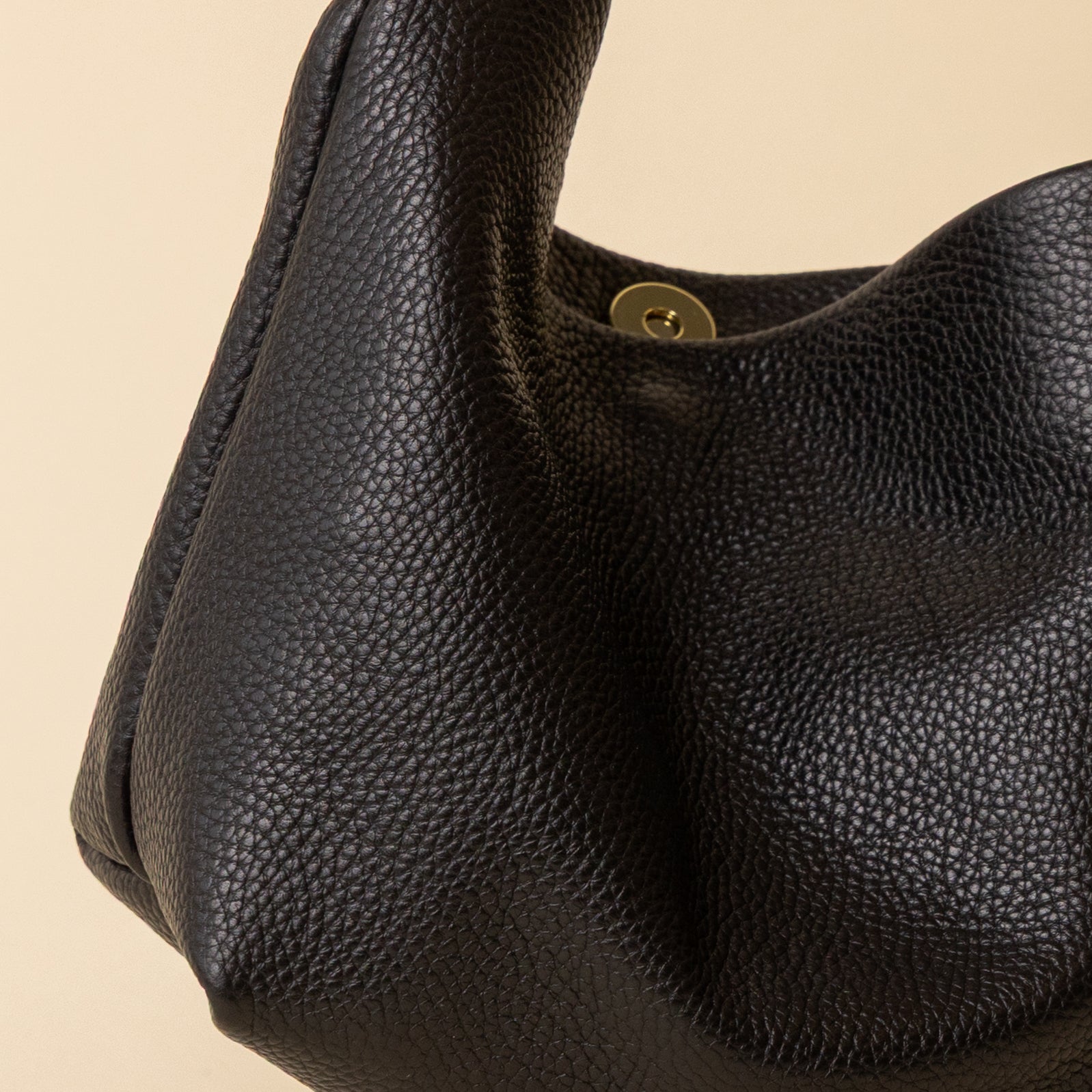 Black Pebble Grain Party Bucket