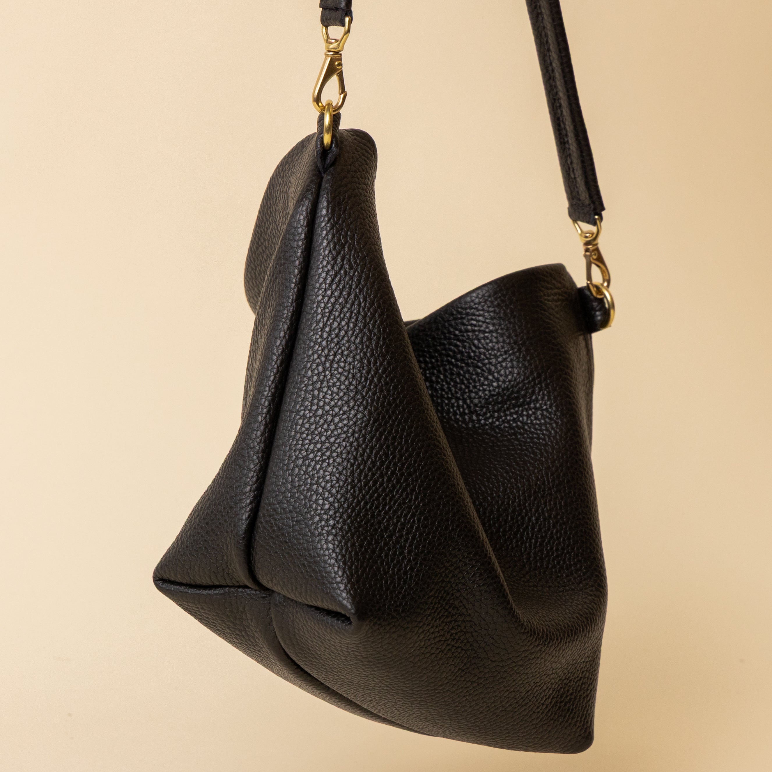 Black Pebble Grain Party Bucket