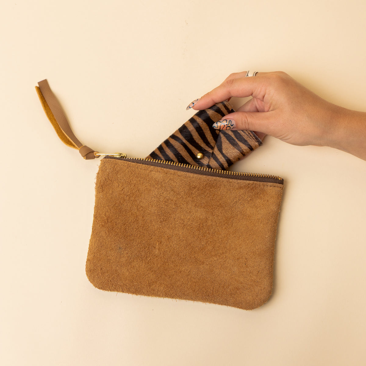 Camel Suede/Pale Blue Essential Pouch