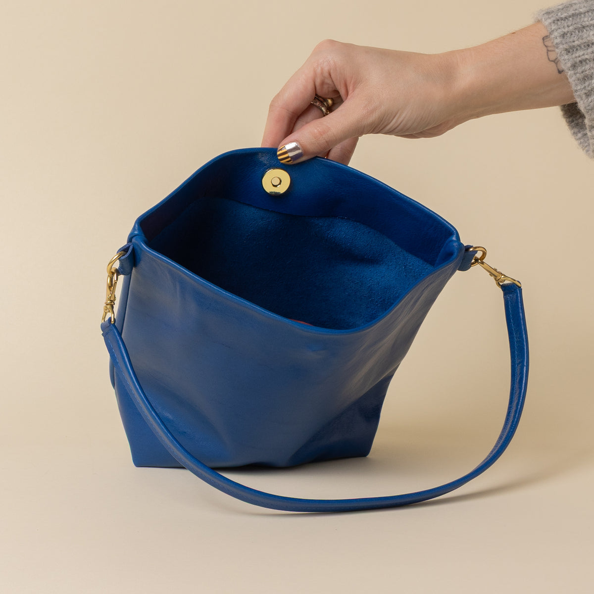 Cerulean Party Bucket