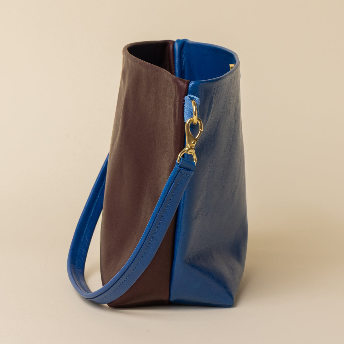 Maroon/Cerulean Party Bucket