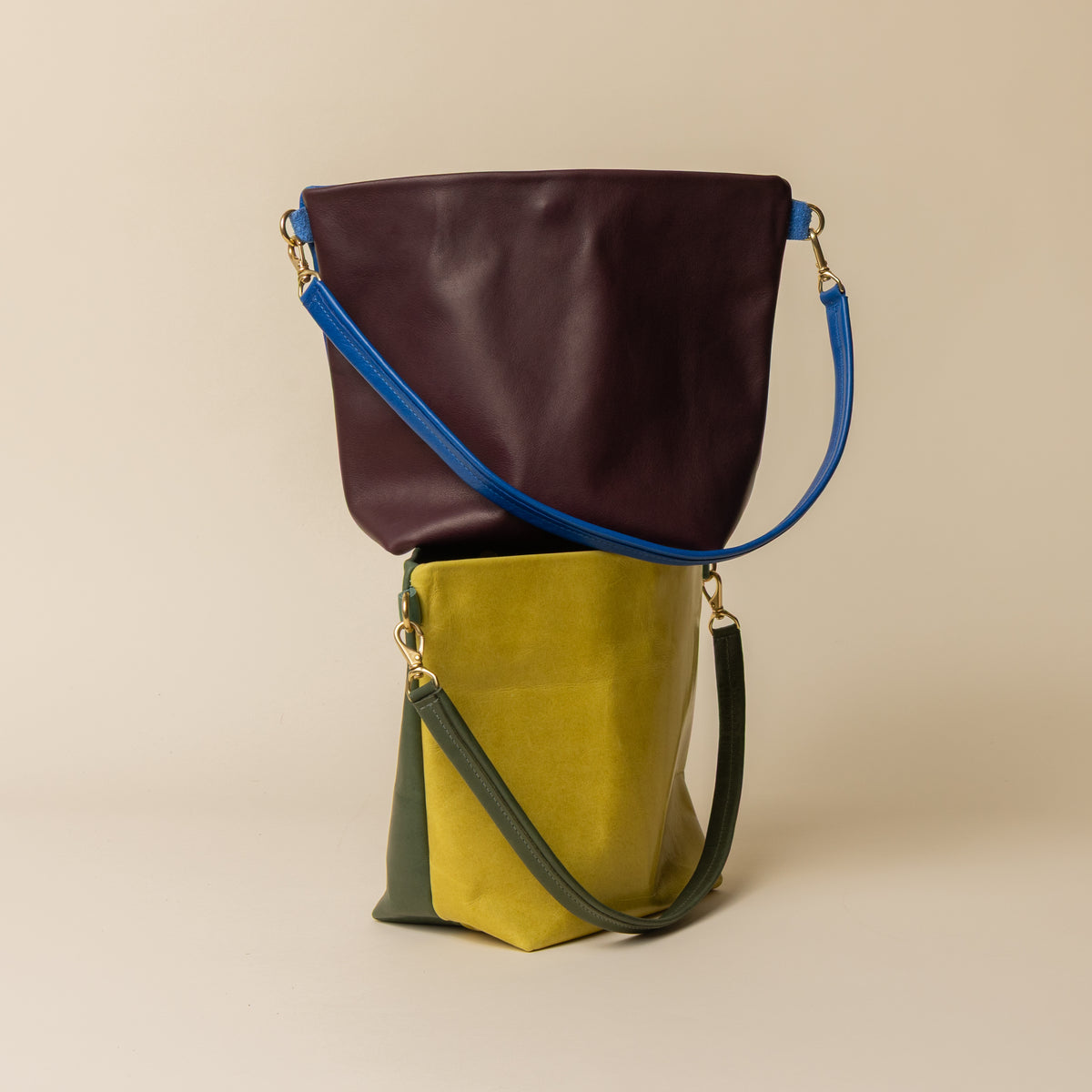 Maroon/Cerulean Party Bucket