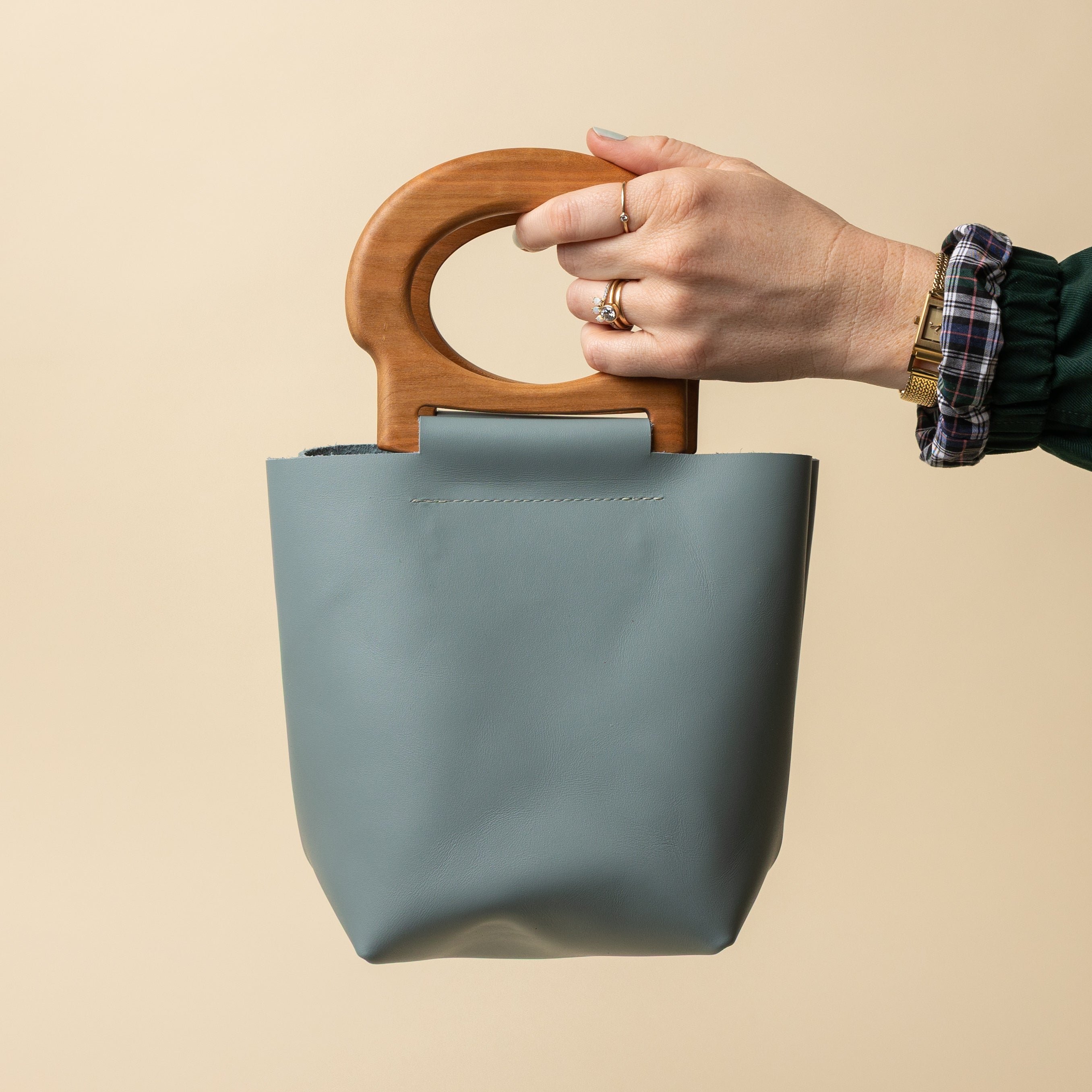 Seafoam/Cherry Mini Picnic Tote