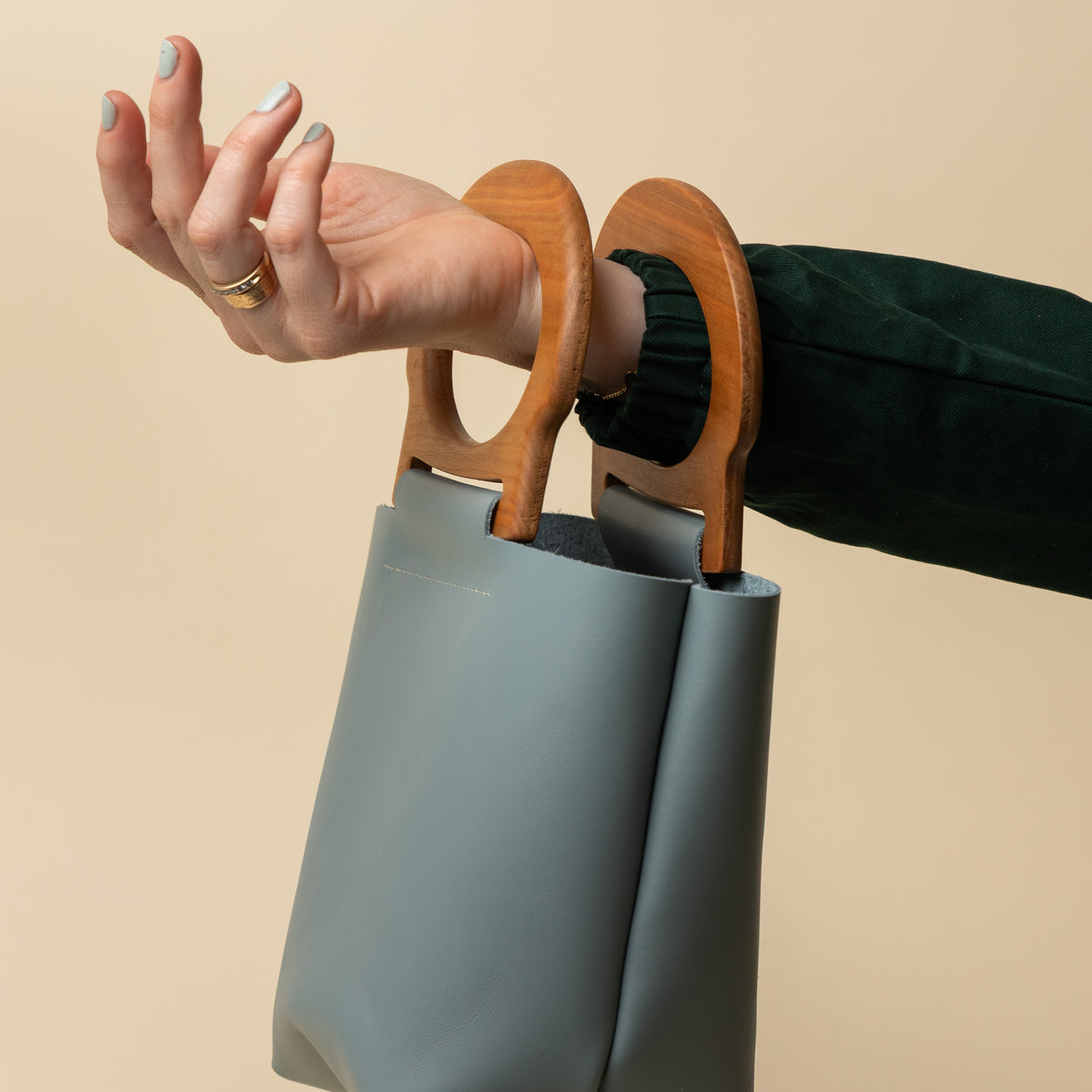 Seafoam/Cherry Mini Picnic Tote