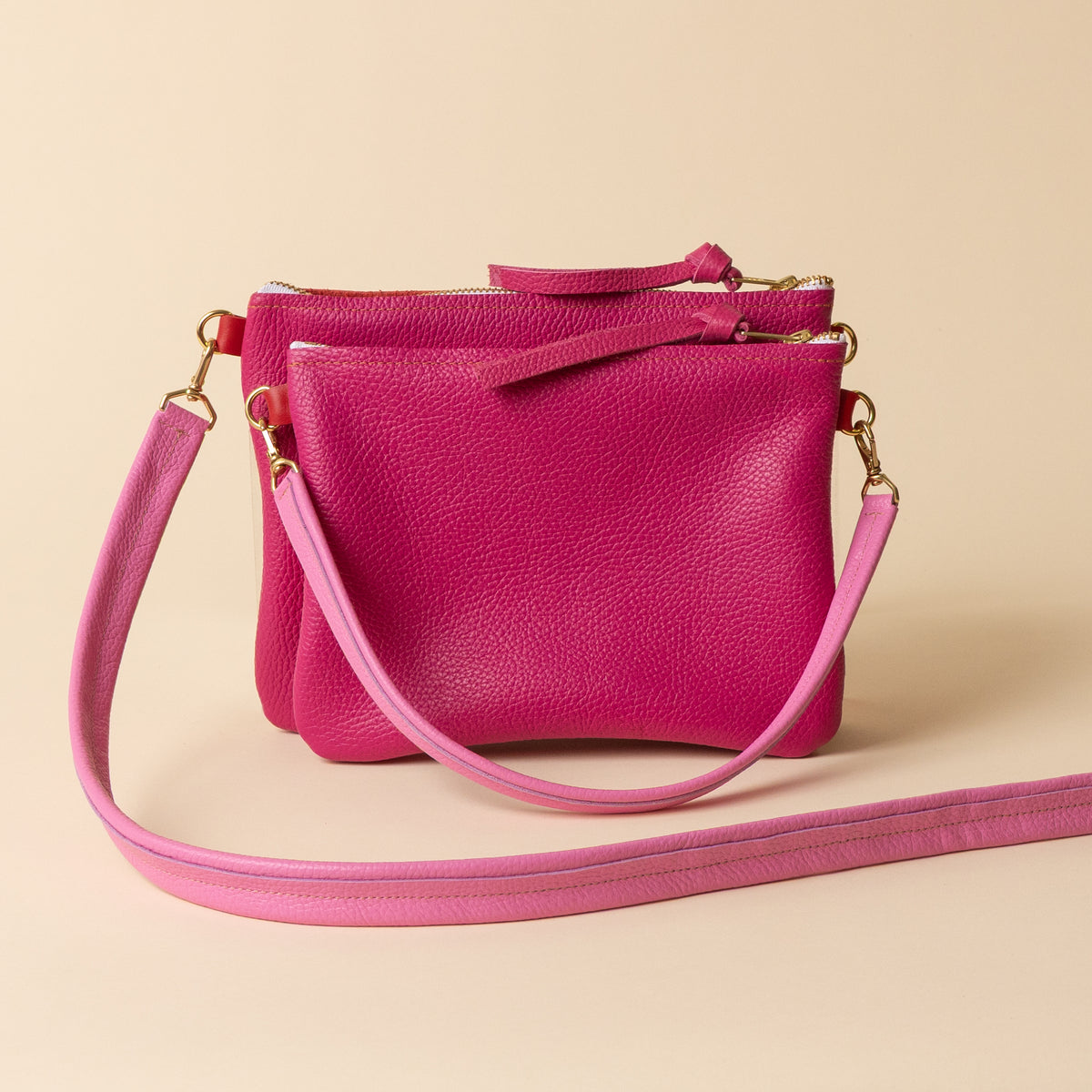 Dragonfruit Pebble Grain/Red Pebble Grain Crossbody