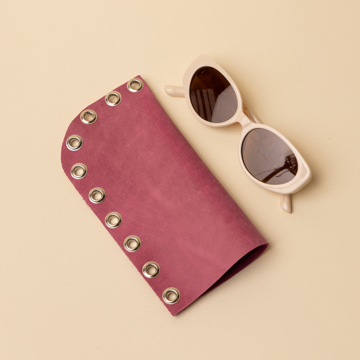 MULBERRY/SILVER SLEEVE