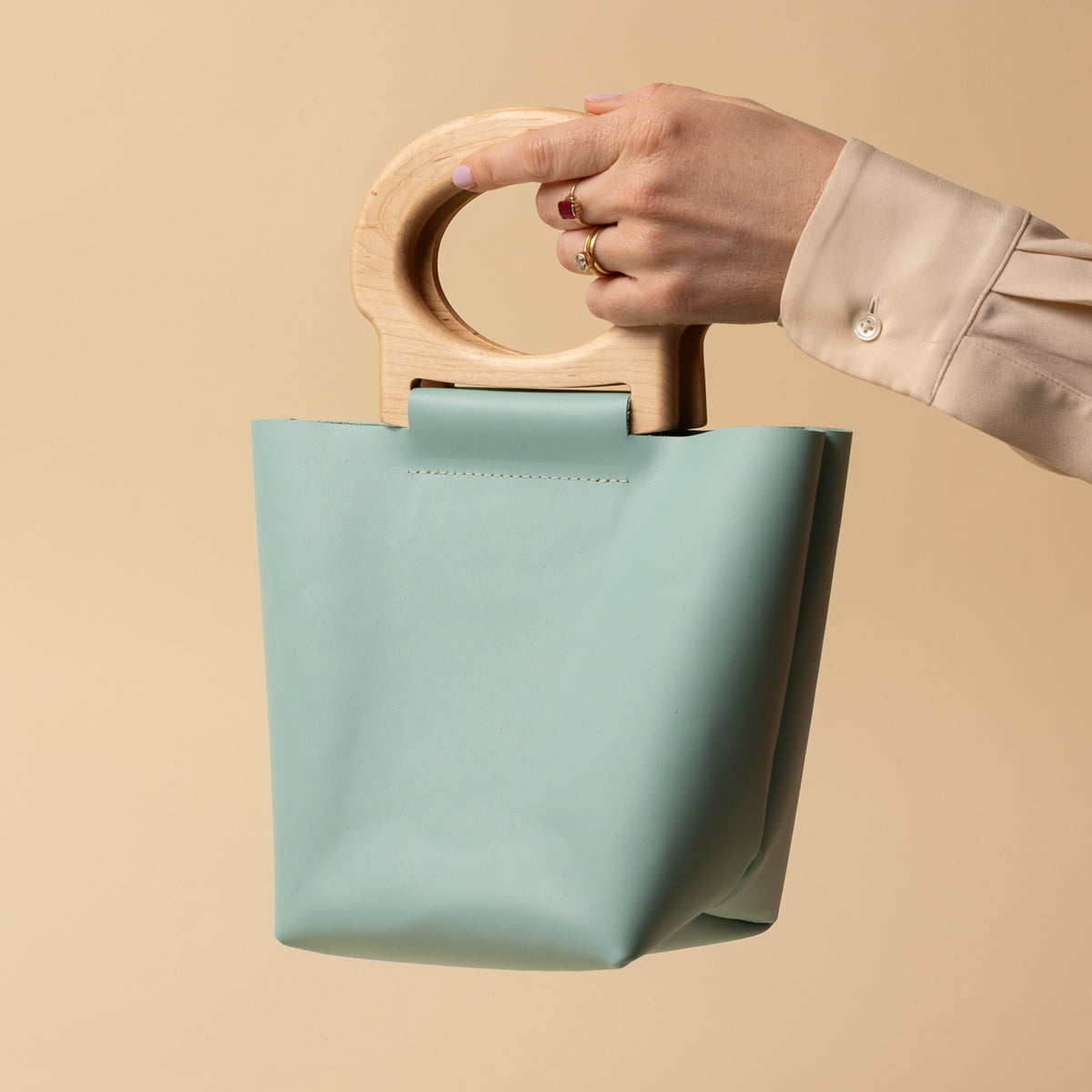 Robin's Egg/White Maple Mini Picnic Tote