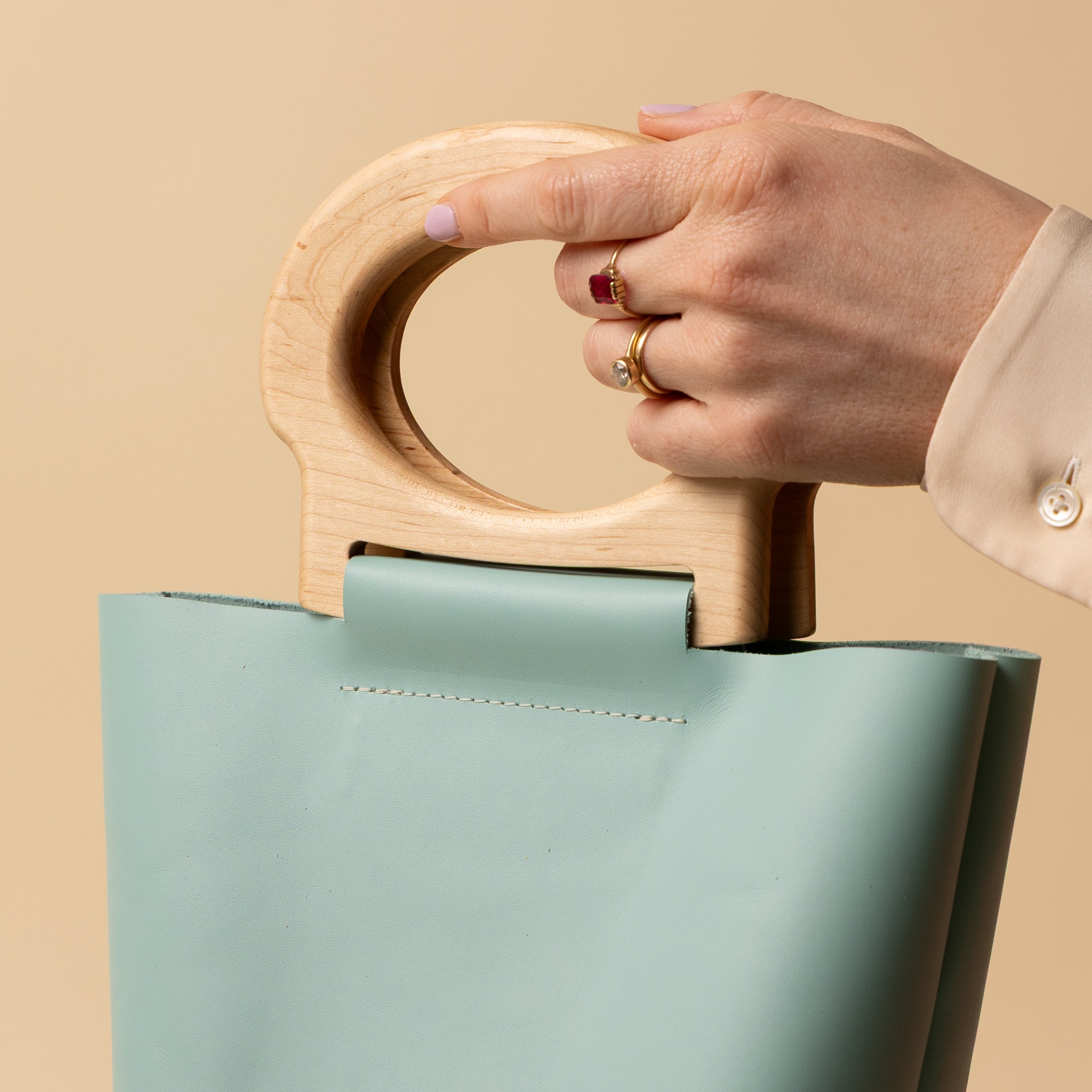 Robin's Egg/White Maple Mini Picnic Tote