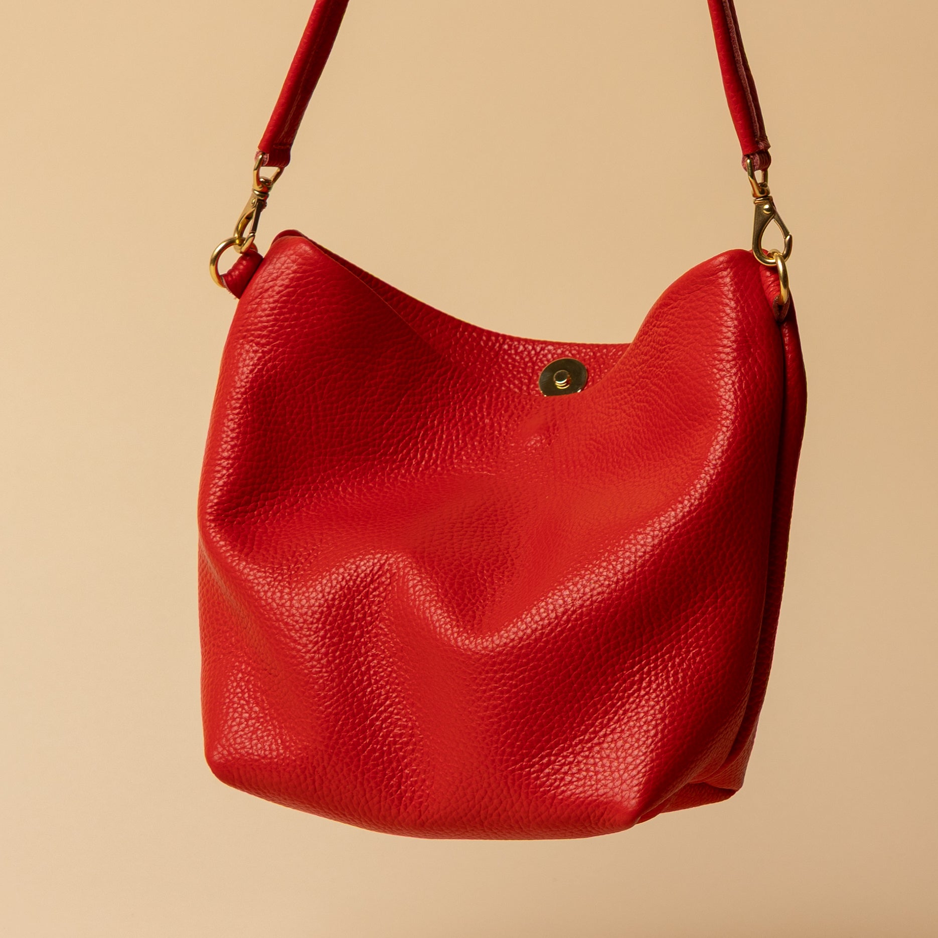 Red Party Bucket