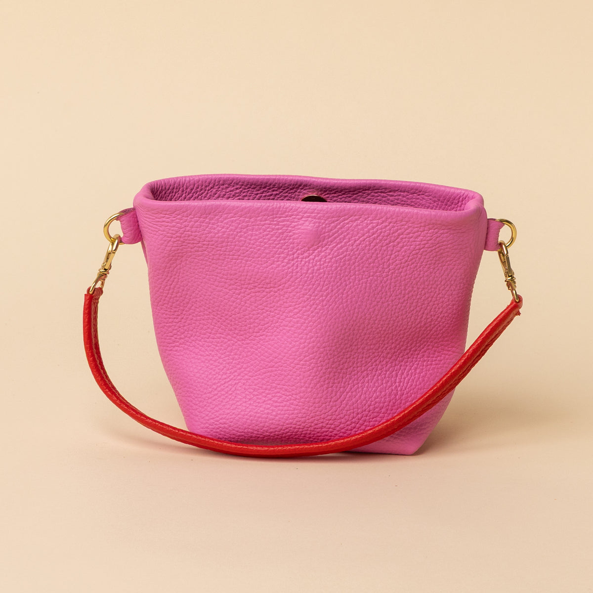 Bubblegum Little Sister Bucket