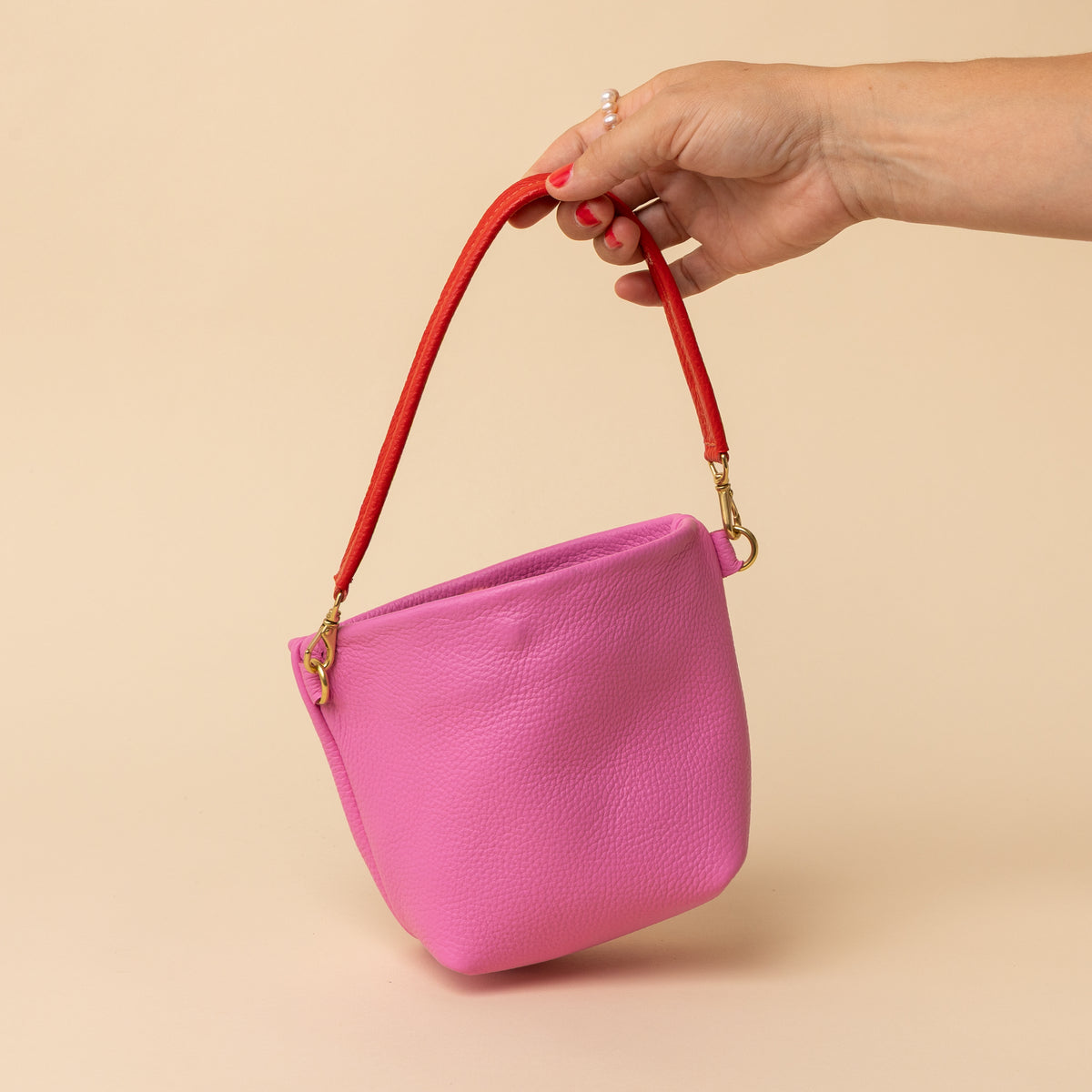 Bubblegum Little Sister Bucket