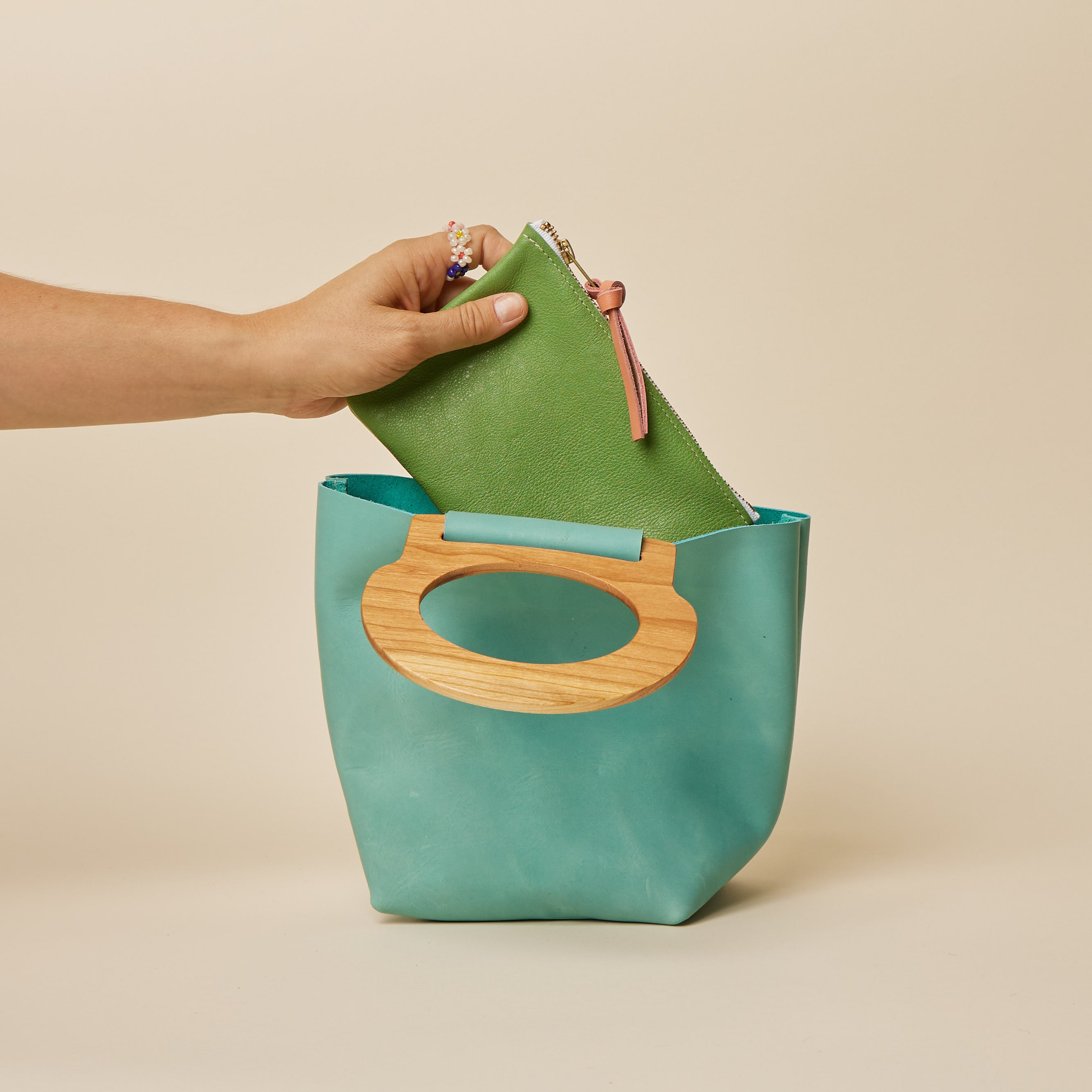 Aquamarine/Cherry Mini Picnic Tote