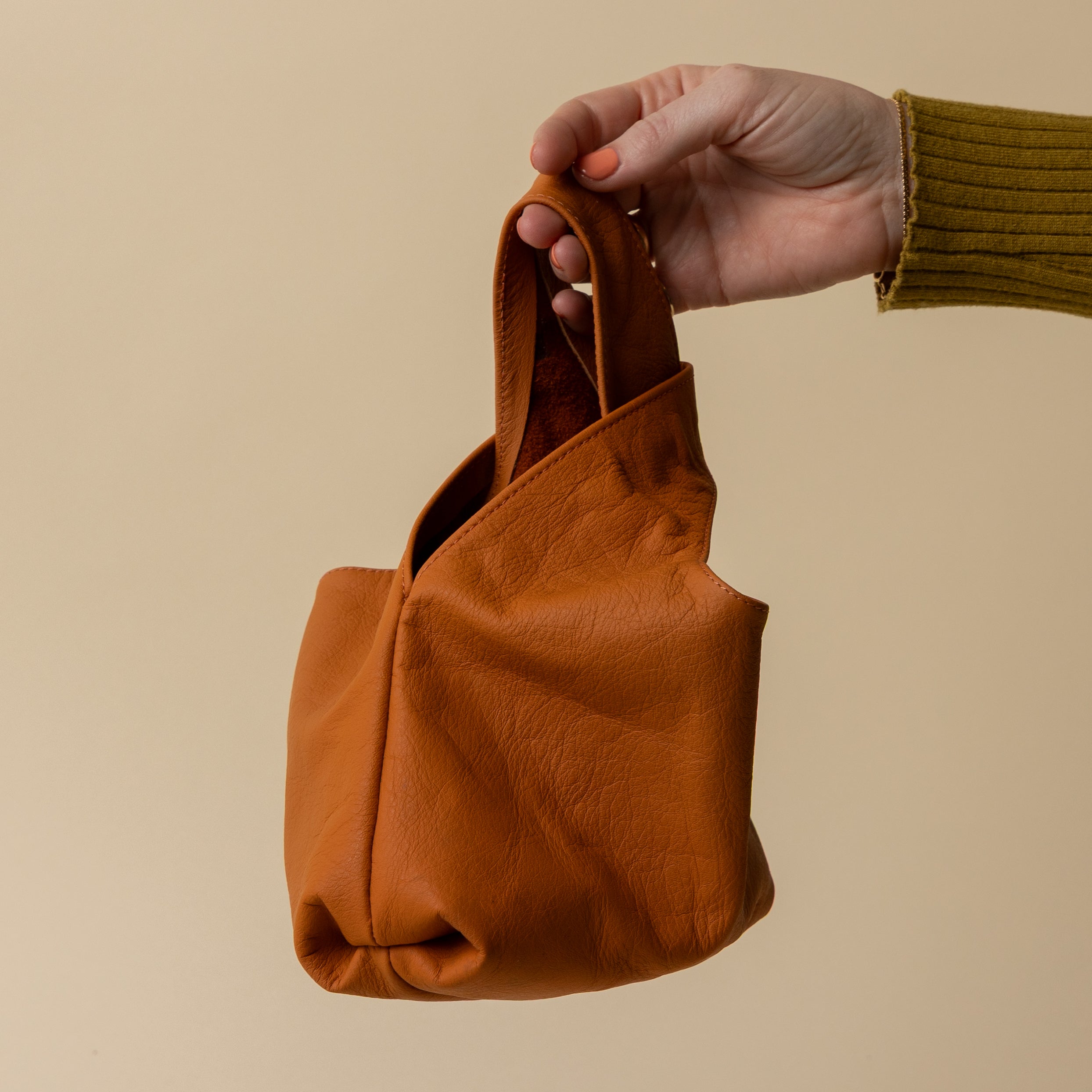 Upcycled Persimmon Drifter