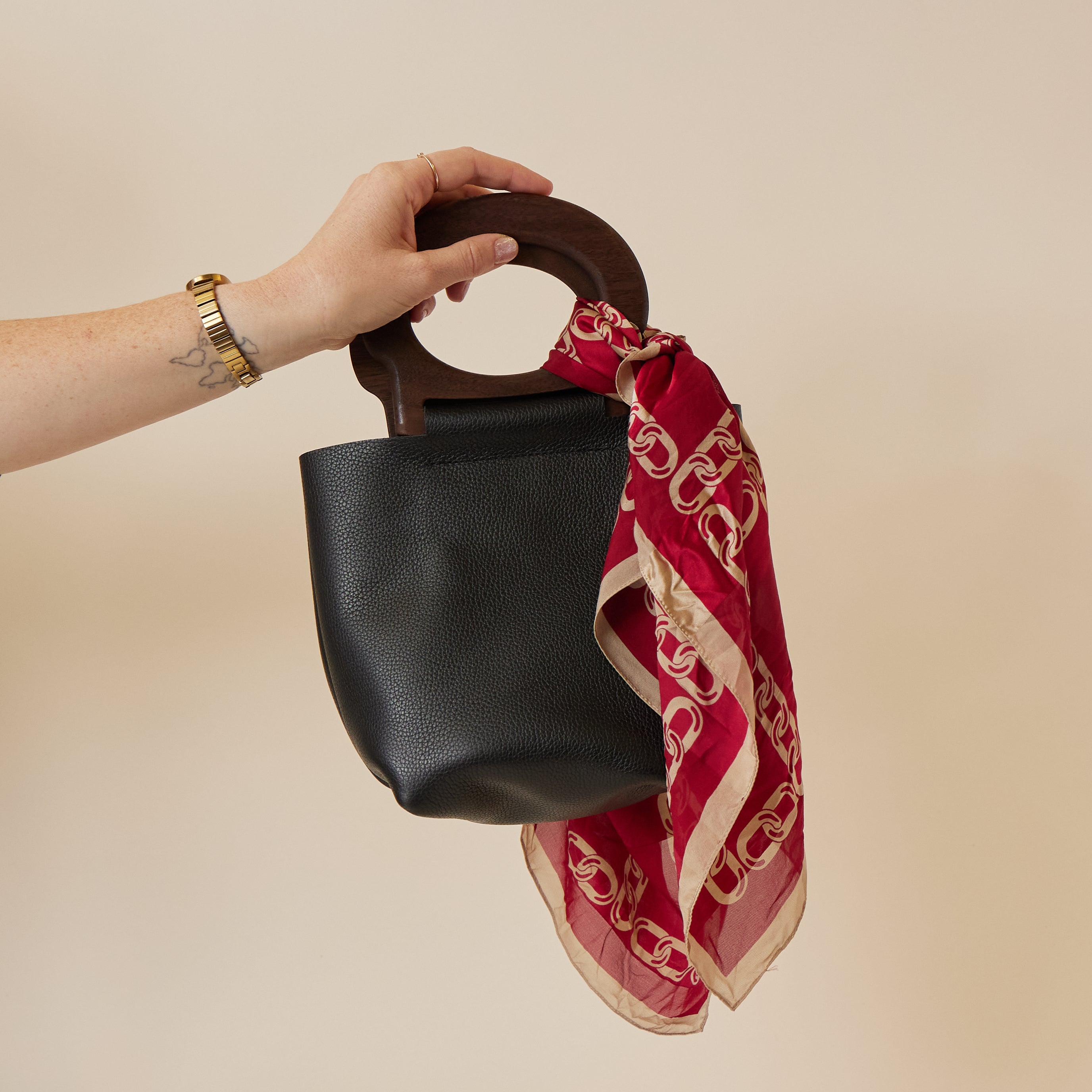 Black/ Walnut Mini Picnic Tote