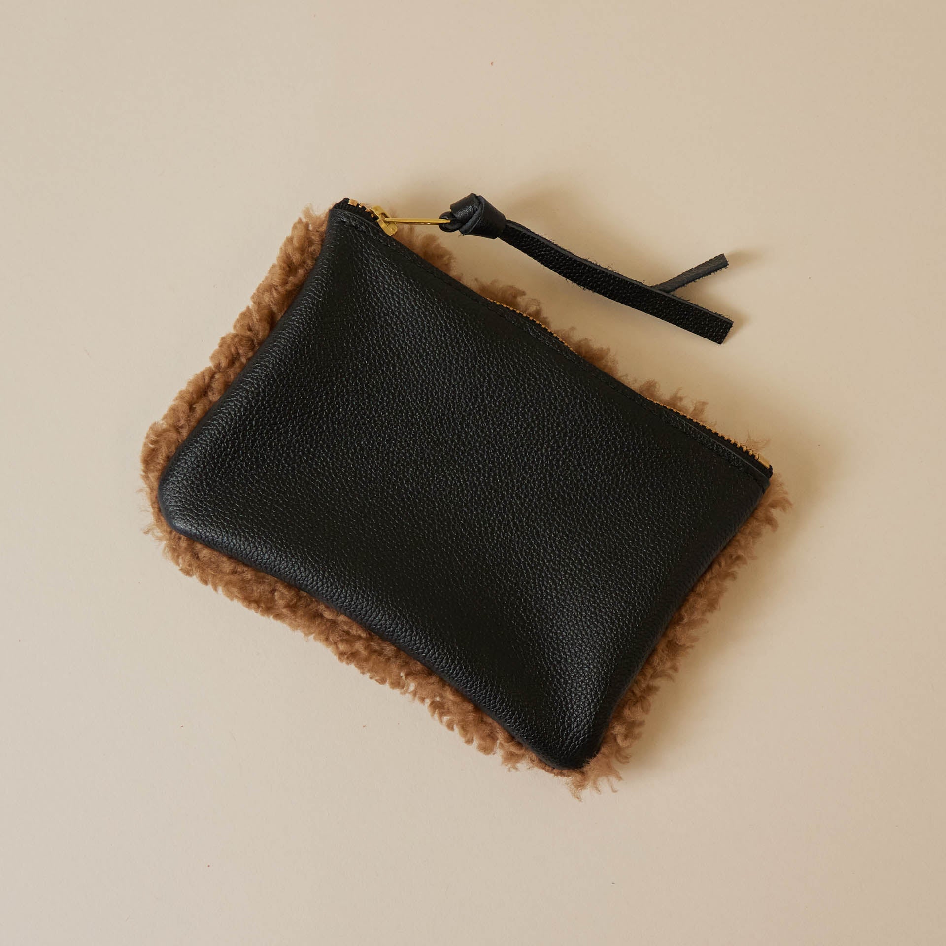 Black/Camel Lambswool Essential Pouch