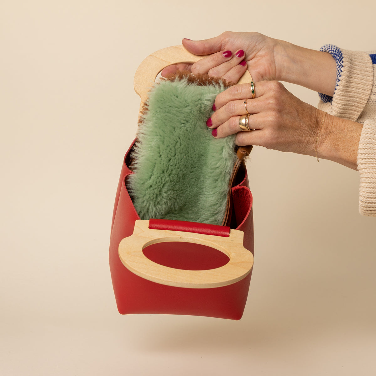 Cardinal/White Maple Mini Picnic Tote
