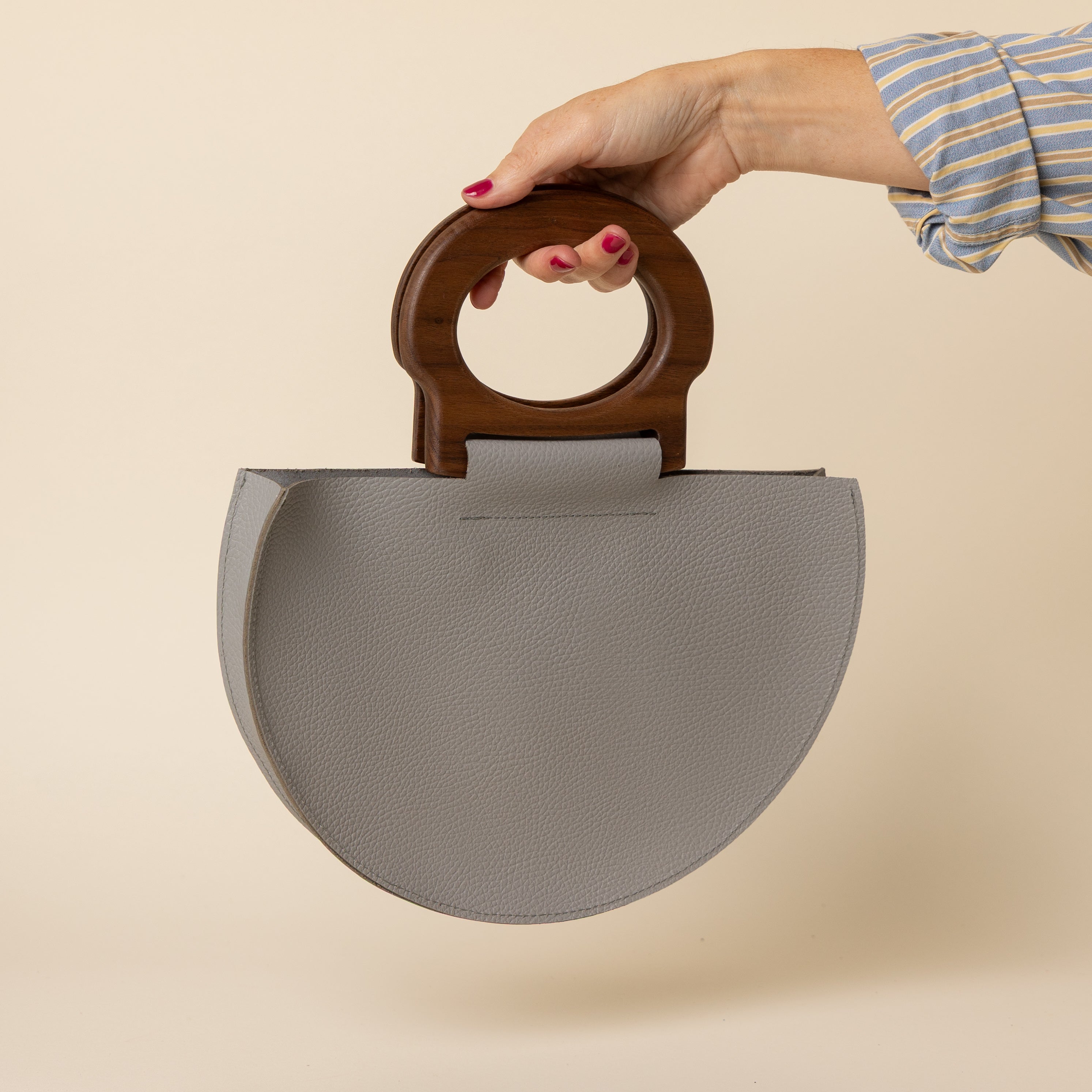 Fog/Walnut Crescent Woodie