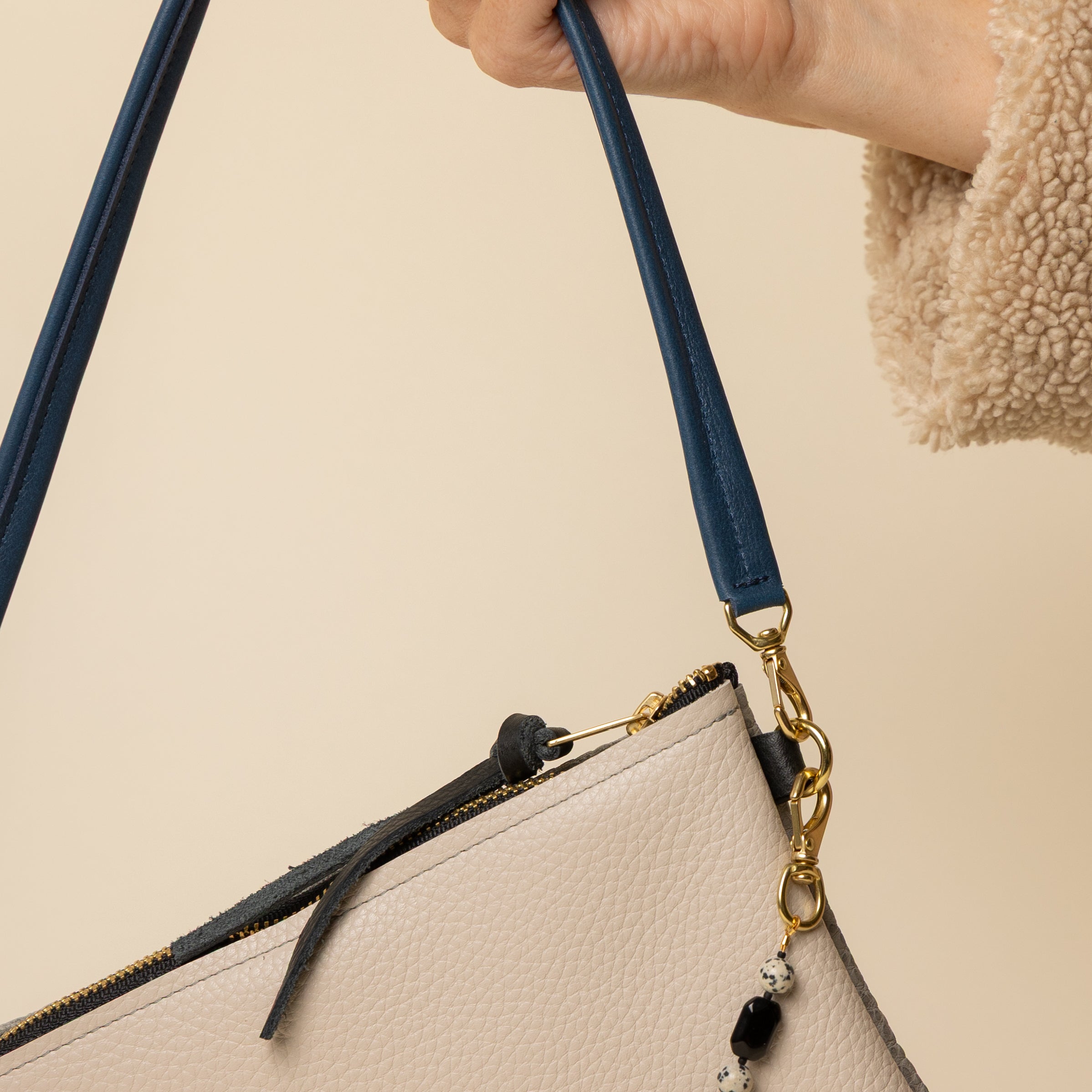 Chalk White/Upcycled Pebble Grey Crossbody